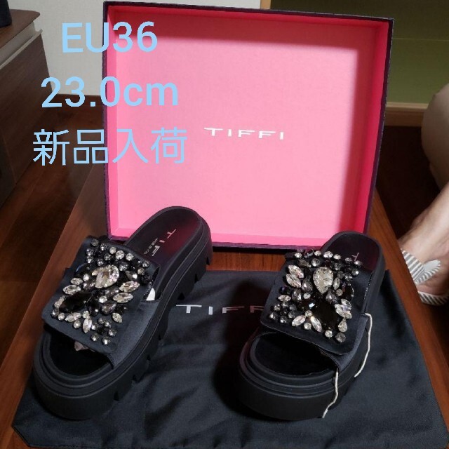 【新品】TIFFIジュエリー飾り 厚底サンダル　EU36  23cm レディースの靴/シューズ(サンダル)の商品写真