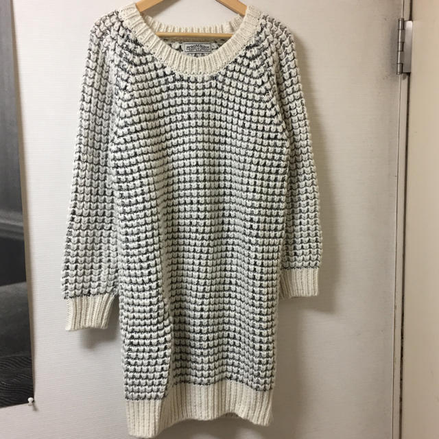 ROSE BUD(ローズバッド)ののん様専用、美品、ROSE BUDのロングニット レディースのトップス(ニット/セーター)の商品写真