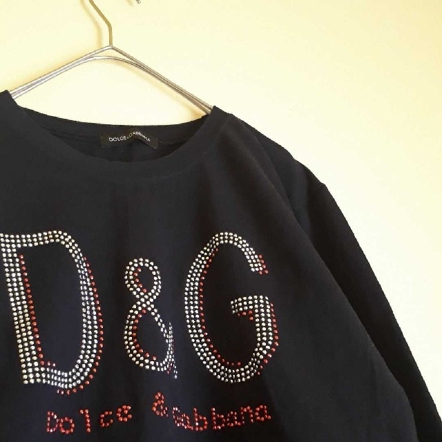 DOLCE&GABBANA(ドルチェアンドガッバーナ)のDOLCE&GABBANA スタッズ ロゴ カットソー ITALY製 レディースのトップス(カットソー(長袖/七分))の商品写真