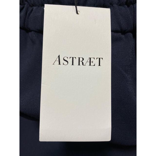 ASTRAET(アストラット)のアストラット　パンツ　ライン　ラインパンツ　アローズ　roku レディースのパンツ(カジュアルパンツ)の商品写真
