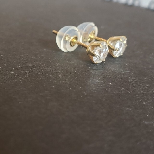 ダイヤモンドピアス　0.7ct レディースのアクセサリー(ピアス)の商品写真