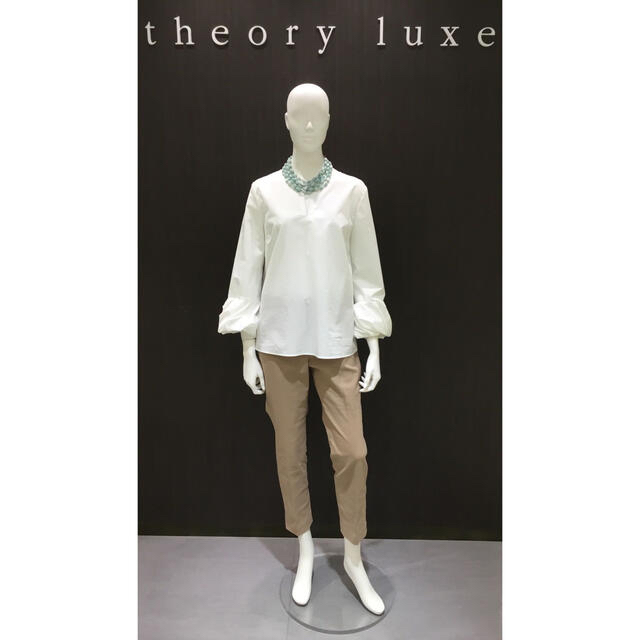 検討させて頂きますTheory luxe 19ss ブラウス ホワイト