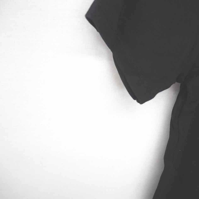 UNIQLO(ユニクロ)のユニクロ UNIQLO Tシャツ カットソー 丸首 無地 シンプル 綿 コットン エンタメ/ホビーのコスプレ(その他)の商品写真