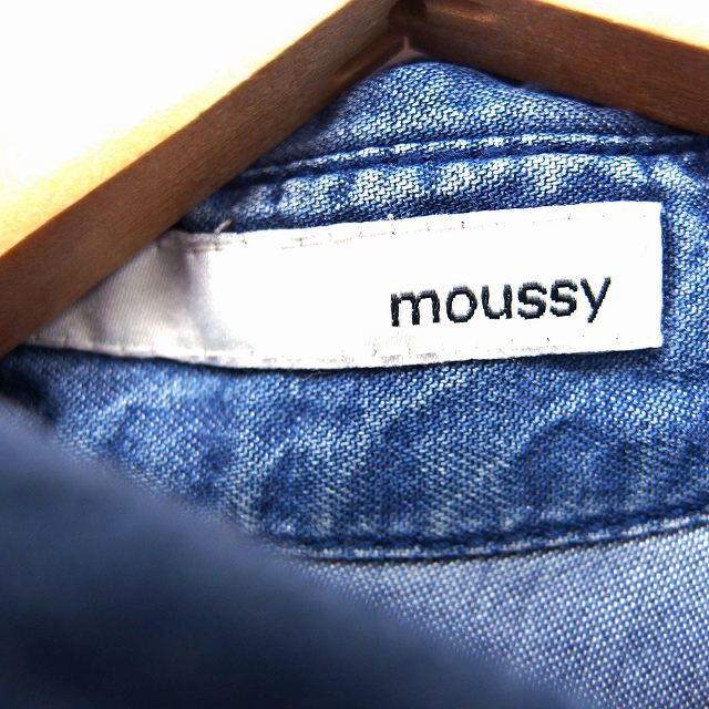 moussy(マウジー)のマウジー moussy ダンガリーシャツ 長袖 胸ポケット 色あせ加工 F ブル エンタメ/ホビーのコスプレ(その他)の商品写真