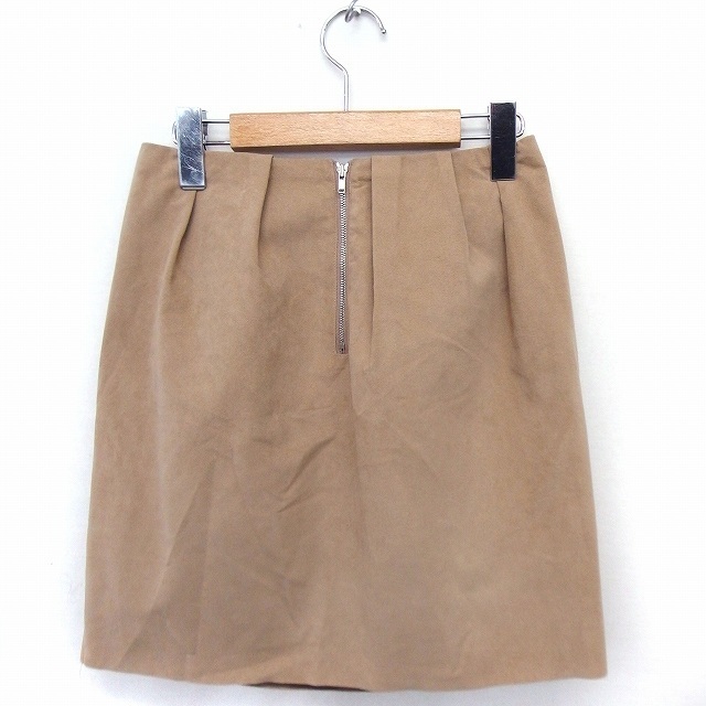 MACPHEE(マカフィー)のマカフィー MACPHEE トゥモローランド スカート 台形 ミニ フェイクレザ レディースのスカート(ミニスカート)の商品写真