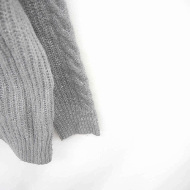 EGOIST(エゴイスト)のエゴイスト EGOIST ニット セーター Vネック ケーブル編み ビッグシルエ レディースのトップス(ニット/セーター)の商品写真