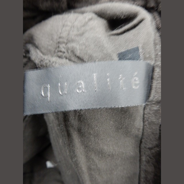 qualite(カリテ)のカリテ qualite パンツ ボトムス テーパードパンツ 綿 コットン 迷彩柄 エンタメ/ホビーのコスプレ(その他)の商品写真