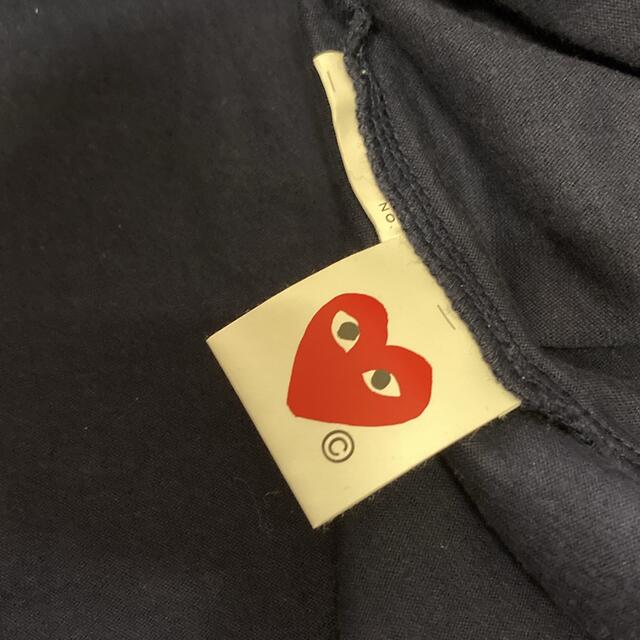 COMME des GARCONS(コムデギャルソン)のPLAY プレイ　コムデギャルソン　Tシャツ　XL メンズのトップス(Tシャツ/カットソー(半袖/袖なし))の商品写真