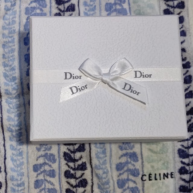 Dior(ディオール)のParfums Dior非売品スカーフ レディースのファッション小物(バンダナ/スカーフ)の商品写真