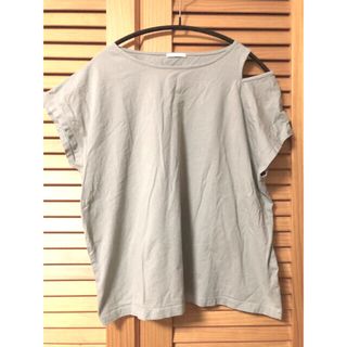 ジーユー(GU)のGU アシンメトリーカットアウトT Lサイズ グリーン(Tシャツ(半袖/袖なし))