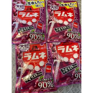 モリナガセイカ(森永製菓)の森永大粒ラムネ　ぶどうスカッシュ ４袋(菓子/デザート)