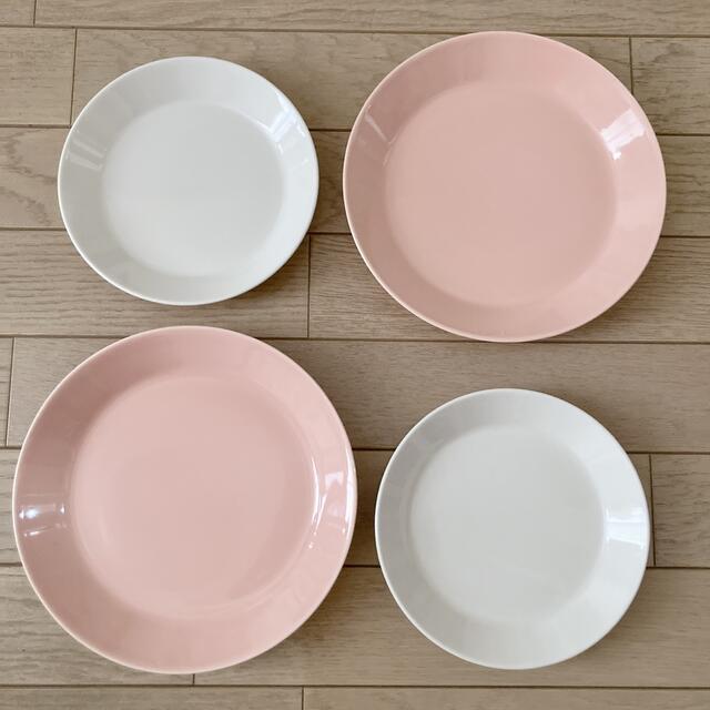 イッタラ　ティーマ　プレート　ホワイト　白　パウダー　ピンク　中皿　セット