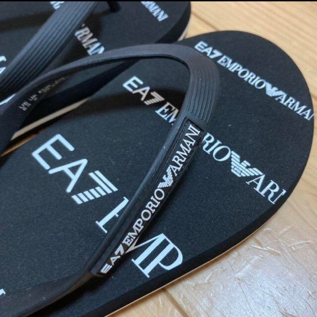 Emporio Armani(エンポリオアルマーニ)の新品　EA7 エンポリオアルマーニ　メンズ　ビーサン　25cm 25.5cm メンズの靴/シューズ(サンダル)の商品写真