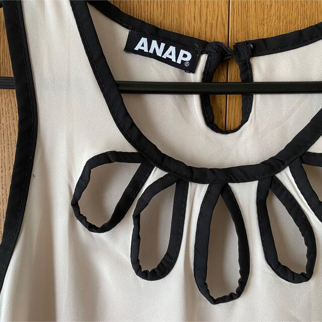 ANAP(アナップ)の【ANAP】ノースリーブブラウストップス　フリーサイズ レディースのトップス(カットソー(半袖/袖なし))の商品写真