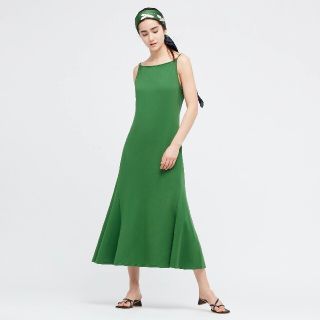 ユニクロ(UNIQLO)のキャミソールフレアワンピース L(ロングワンピース/マキシワンピース)