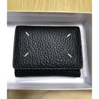 マルタンマルジェラ(Maison Martin Margiela)のメゾンマルジェラ 財布 Zip Compact tri fold wallet (折り財布)