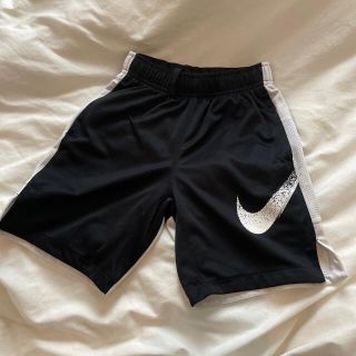 ナイキ(NIKE)のナイキ　ハーフパンツ　　140(パンツ/スパッツ)