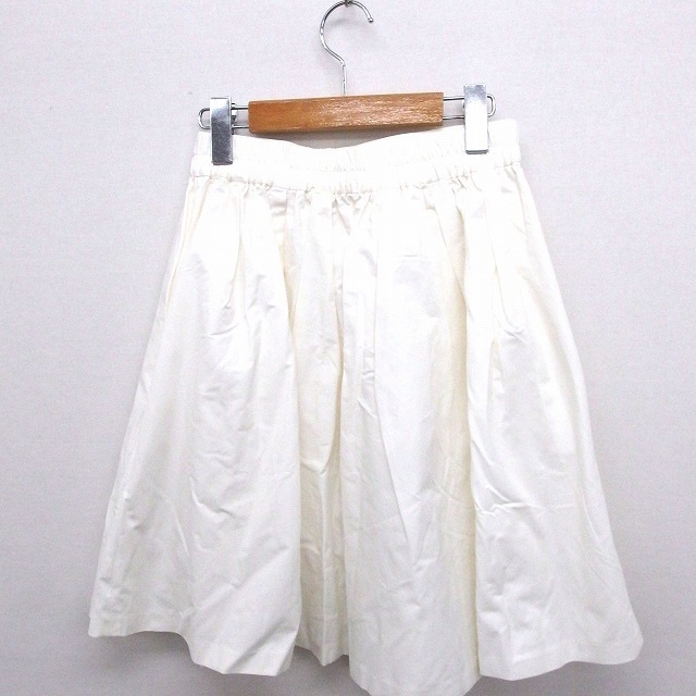 tiara(ティアラ)のティアラ Tiara スカート ギャザー フレア ひざ丈 無地 シンプル 綿 2 レディースのスカート(ひざ丈スカート)の商品写真