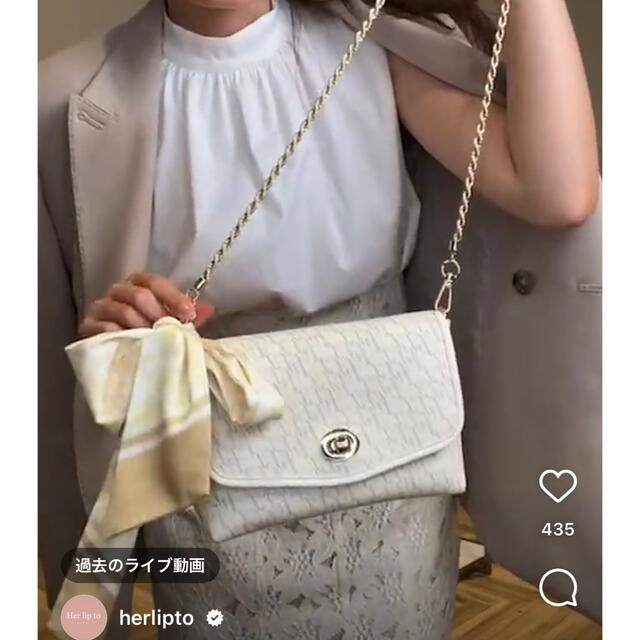 Her lip to(ハーリップトゥ)のherlipto Chain Shoulder Mini Bag ミモザスカーフ レディースのバッグ(ショルダーバッグ)の商品写真