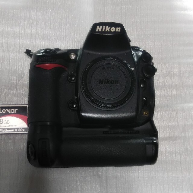 ニコン  D700 ボディ＋バッテリーグリップ  動作品 ジャンク風景写真