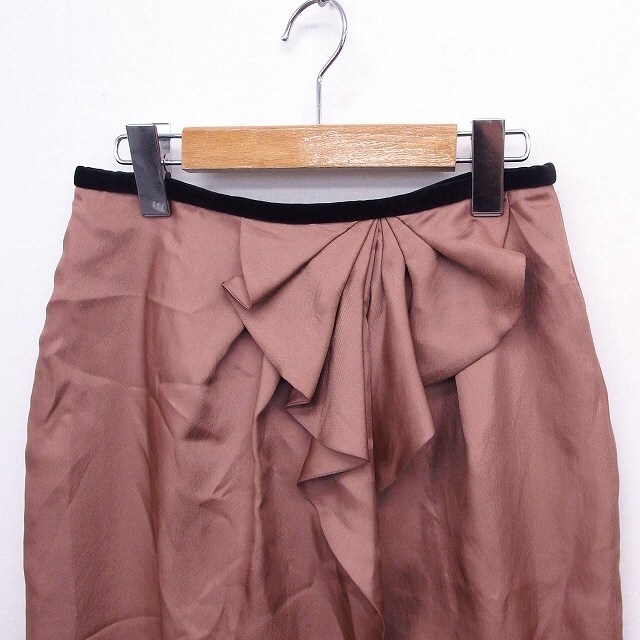 JUSGLITTY(ジャスグリッティー)のジャスグリッティー JUSGLITTY スカート ドレープ タイト ひざ丈 光沢 レディースのスカート(ひざ丈スカート)の商品写真