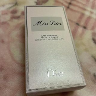 ディオール(Dior)のmiss Dior ボディミルク(ボディローション/ミルク)