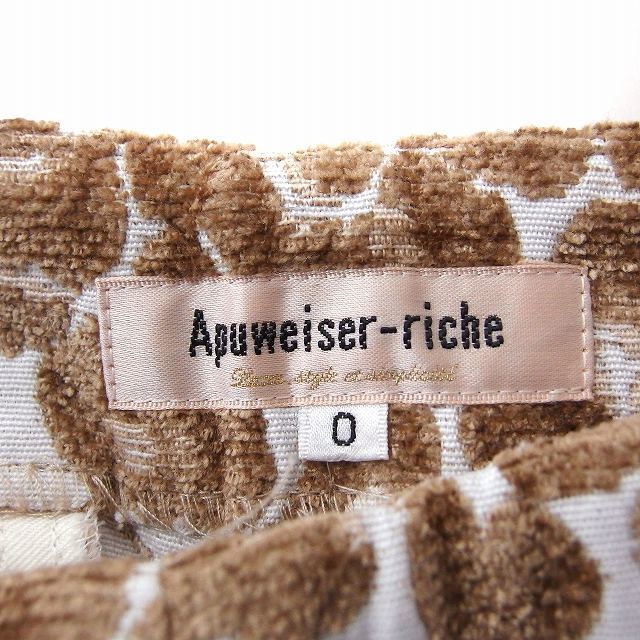 Apuweiser-riche(アプワイザーリッシェ)のアプワイザーリッシェ Apuweiser-riche パンツ 総柄 ショート 後 レディースのパンツ(ショートパンツ)の商品写真