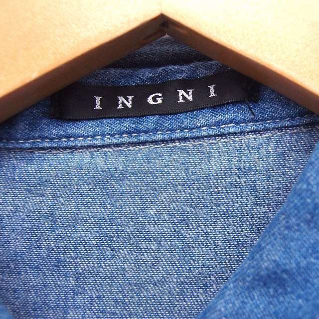 INGNI(イング)のイング INGNI シャツ ブラウス デニム ビジュー 長袖 コットン 綿 M レディースのトップス(シャツ/ブラウス(長袖/七分))の商品写真