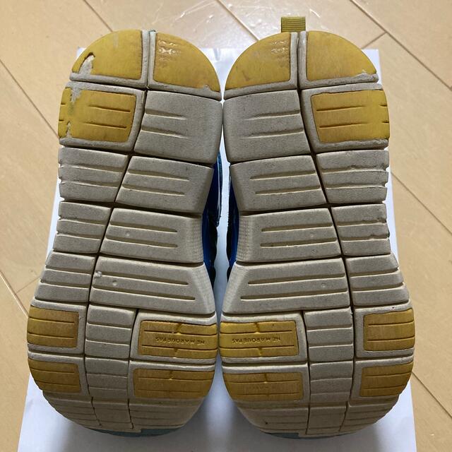 NIKE(ナイキ)のNIKE ダイナモフリー　17cm キッズ/ベビー/マタニティのキッズ靴/シューズ(15cm~)(スニーカー)の商品写真