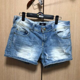 ベルシュカ(Bershka)のデニム　ショートパンツ(ショートパンツ)