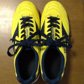 ミズノ(MIZUNO)のフットサルシューズ　24.5(シューズ)