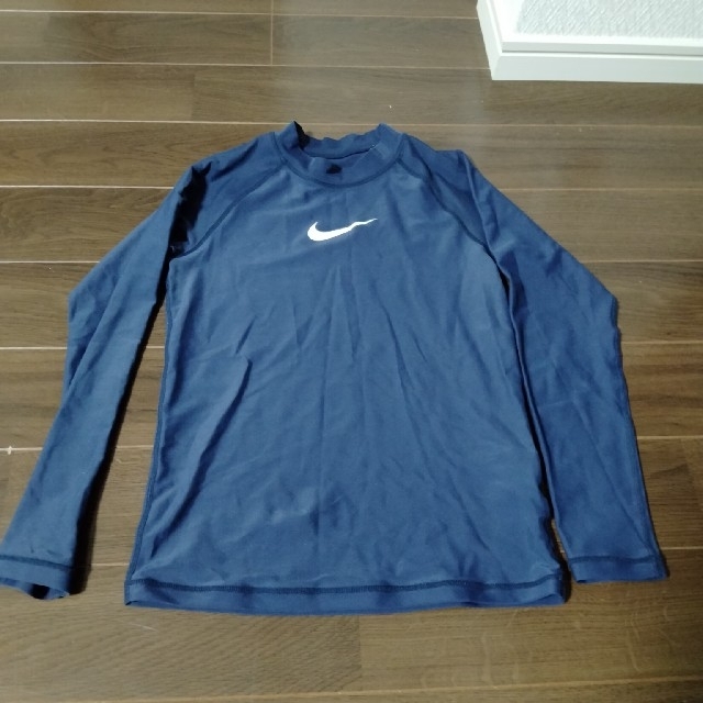 NIKE(ナイキ)のラッシュガード キッズ/ベビー/マタニティのキッズ服男の子用(90cm~)(その他)の商品写真