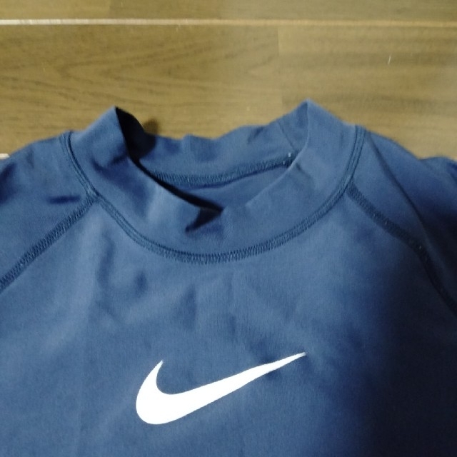 NIKE(ナイキ)のラッシュガード キッズ/ベビー/マタニティのキッズ服男の子用(90cm~)(その他)の商品写真