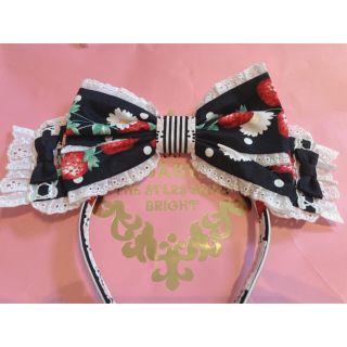 アンジェリックプリティー(Angelic Pretty)の新品☆摘みたていちごリボンカチューシャ(黒)(カチューシャ)