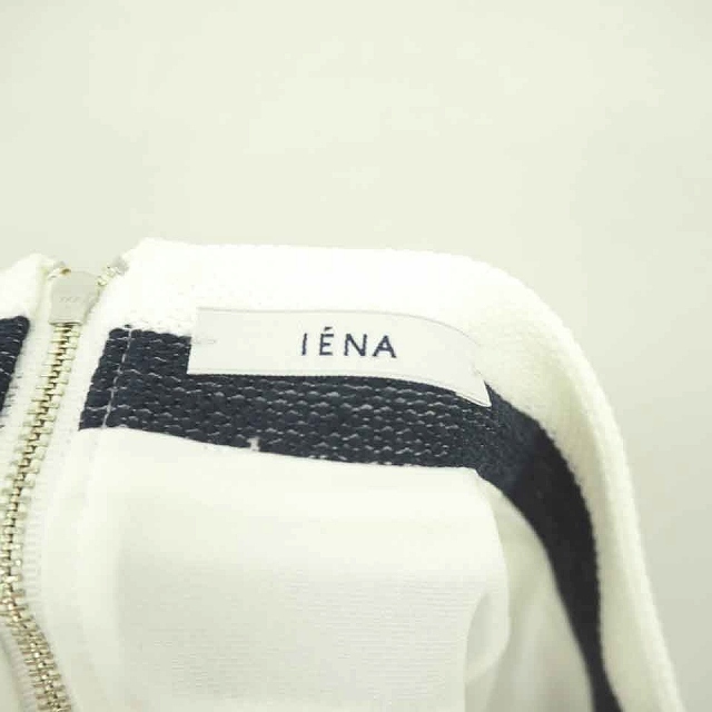 IENA(イエナ)のイエナ IENA スカート タイト ひざ丈 ボーダー バックジップ 綿 コットン エンタメ/ホビーのコスプレ(その他)の商品写真