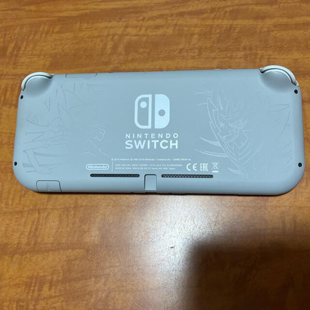 Nintendo Switch(ニンテンドースイッチ)の任天堂　Switch lite エンタメ/ホビーのゲームソフト/ゲーム機本体(携帯用ゲーム機本体)の商品写真
