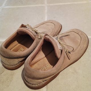 カンペール(CAMPER)のカンペールモカシンタイプ42（26.5㌢位）ベージュ(スリッポン/モカシン)