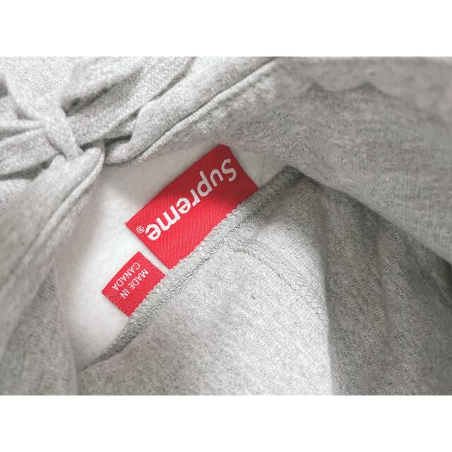 Supreme(シュプリーム)のSupreme bandanna box logo メンズのトップス(パーカー)の商品写真