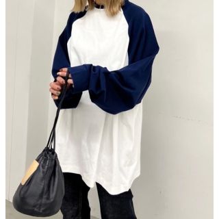 キャナルジーン(CANAL JEAN)のcanal jean ラグランBIG ロングTシャツ　ネイビー　美品(Tシャツ(長袖/七分))