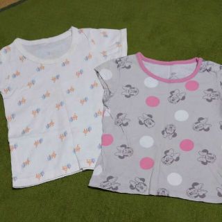 アカチャンホンポ(アカチャンホンポ)の赤ちゃん本舗・UNIQLO　80 2枚組(Ｔシャツ)