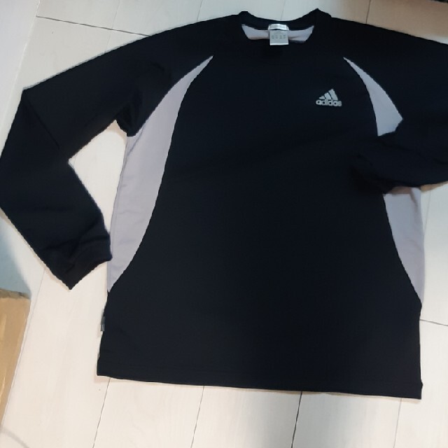 adidas(アディダス)の長袖 メンズのトップス(Tシャツ/カットソー(七分/長袖))の商品写真