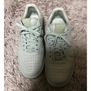 ナイキ(NIKE)のNIKE エアフォース1   美品　値下げ(スニーカー)