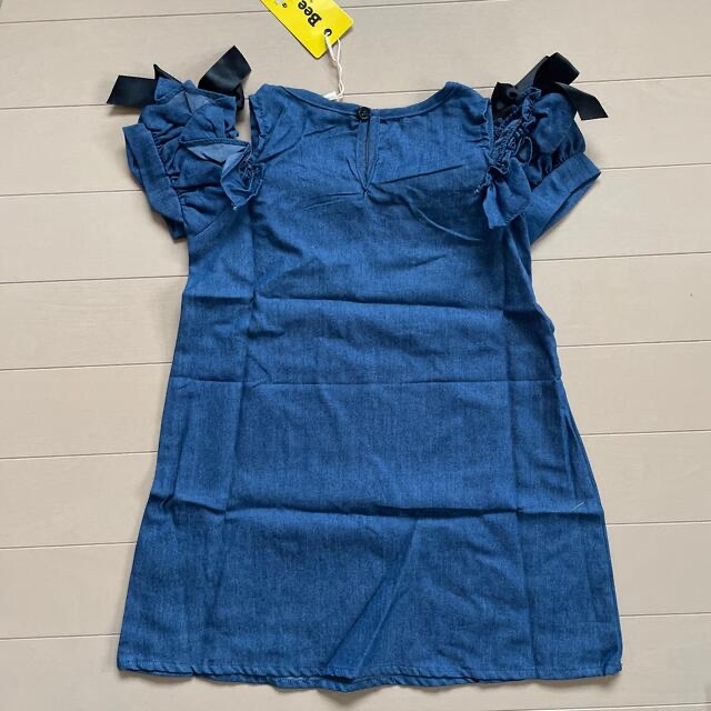 お値下げしました♪タグ付き新品未使用　ワンピース100センチ キッズ/ベビー/マタニティのキッズ服女の子用(90cm~)(ワンピース)の商品写真