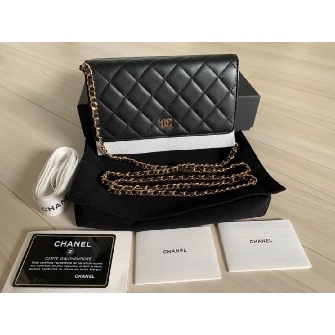 CHANEL(シャネル)の美品❣️シャネル　チェーンウォレット マトラッセ WOC ショルダーバッグ レディースのバッグ(ショルダーバッグ)の商品写真