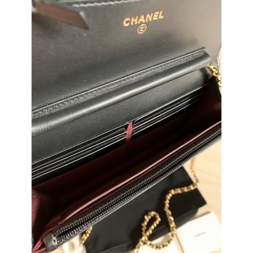 CHANEL(シャネル)の美品❣️シャネル　チェーンウォレット マトラッセ WOC ショルダーバッグ レディースのバッグ(ショルダーバッグ)の商品写真