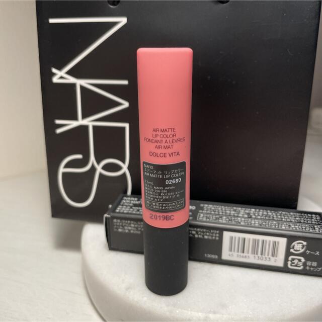 NARS(ナーズ)のNARS 新色 エアーマットリップカラー 02680 ドルチェビータ Lisa コスメ/美容のベースメイク/化粧品(口紅)の商品写真