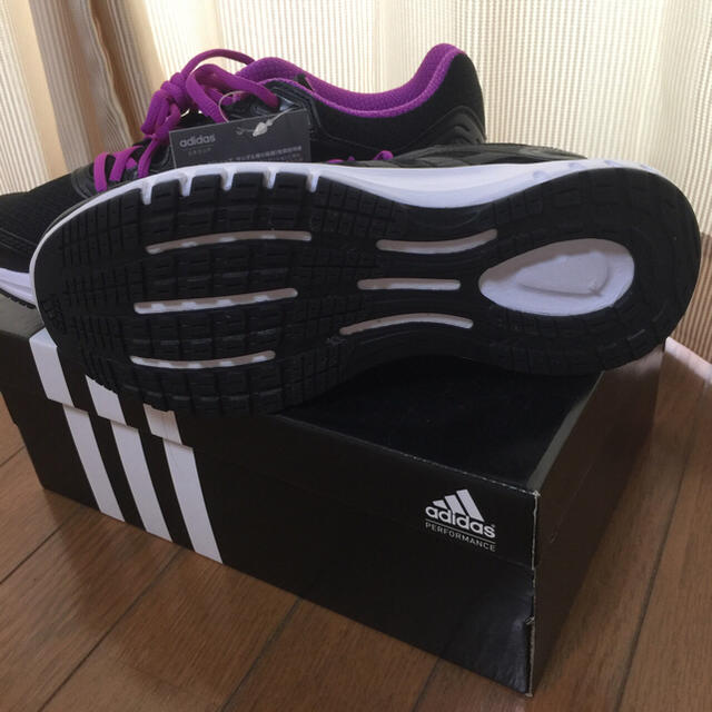 adidas(アディダス)の新品✨adidas ランニングシューズ duramo６ レディースの靴/シューズ(スニーカー)の商品写真