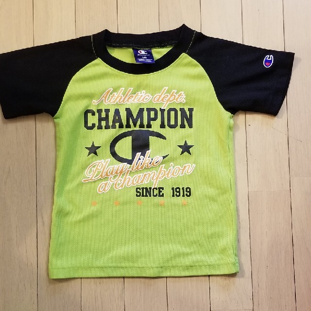 Champion(チャンピオン)の110cm　チャンピオンTシャツ♡ キッズ/ベビー/マタニティのキッズ服男の子用(90cm~)(Tシャツ/カットソー)の商品写真