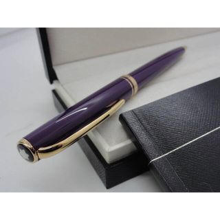 モンブラン(MONTBLANC)の未使用に近い品！非常に稀少な軸色ダークパープル逸品！モンブラン★非常にレアモデル(ペン/マーカー)