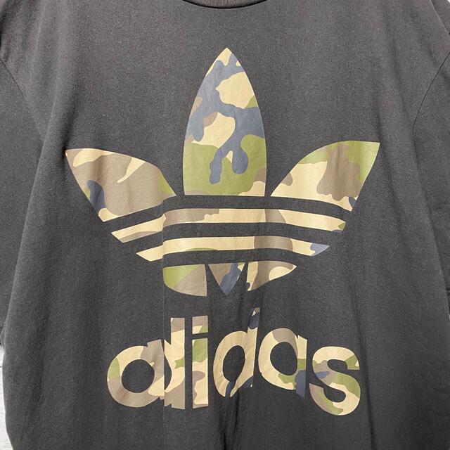 adidas(アディダス)の【人気デザイン】アディダスオリジナルス⭐︎迷彩トレフォイルデカロゴ　Tシャツ メンズのトップス(Tシャツ/カットソー(半袖/袖なし))の商品写真